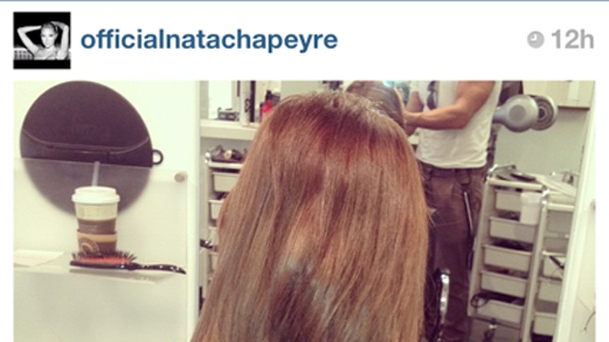 Här ser du hennes nya hårfärg som hon visar upp via Instagram. 